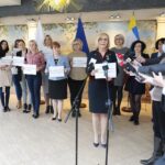 09.03.2022. Kielce. Mieszkanki województwa świętokrzyskiego wyrażają sprzeciw wobec rosyjskiej agresji na Ukrainie / Wiktor Taszłow / Radio Kielce