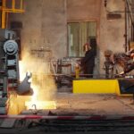 10.03.2022. Kielce. Odlewnia Chemar uruchamia zmodernizowany piec łukowy do topnienia staliwa / Wiktor Taszłow / Radio Kielce