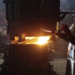 10.03.2022. Kielce. Odlewnia Chemar uruchamia zmodernizowany piec łukowy do topnienia staliwa / Wiktor Taszłow / Radio Kielce