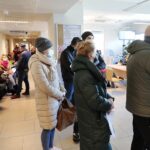 11.03.2022. Kielce. Kolejka po paszport / Wiktor Taszłow / Radio Kielce