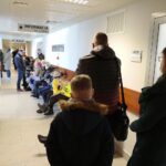 11.03.2022. Kielce. Kolejka po paszport / Wiktor Taszłow / Radio Kielce