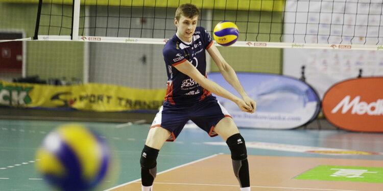 12.03.2017 Kielce. Siatkówka. Plus Liga. Mecz Effector Kielce - ZAKSA Kędzierzyn - Koźle. Mateusz Bieniek. / Jarosław Kubalski  / Radio Kielce