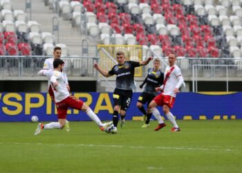 05.03.2022. Łódź. 22. kolejka Fortuna 1 Ligi: ŁKS Łódź - Korona Kielce / Krzysztof Bujnowicz / Radio Kielce