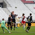 05.03.2022. Łódź. 22. kolejka Fortuna 1 Ligi: ŁKS Łódź - Korona Kielce / Krzysztof Bujnowicz / Radio Kielce