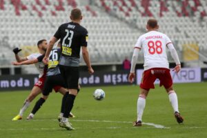 05.03.2022. Łódź. 22. kolejka Fortuna 1 Ligi: ŁKS Łódź - Korona Kielce / Krzysztof Bujnowicz / Radio Kielce