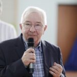 26.03.2022 Masłów. Turniej piłki halowej. Poseł Krzysztof Lipiec / Jarosław Kubalski / Radio Kielce