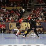 03.03.2022. EHL Liga Mistrzów. Mecz MKB-MVM Veszprem - Łomża Vive Kielce / Krzysztof Bujnowicz / Radio Kielce