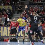 03.03.2022. EHL Liga Mistrzów. Mecz MKB-MVM Veszprem - Łomża Vive Kielce / Krzysztof Bujnowicz / Radio Kielce