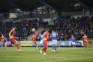 18.03.2022. Legnica. Mecz Miedź Legnica - Korona Kielce / Krzysztof Bujnowicz / Radio Kielce