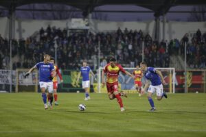 18.03.2022. Legnica. Mecz Miedź Legnica - Korona Kielce / Krzysztof Bujnowicz / Radio Kielce