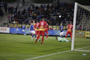 18.03.2022. Legnica. Mecz Miedź Legnica - Korona Kielce / Krzysztof Bujnowicz / Radio Kielce