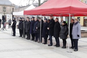 05.03.2022. Kielce. Wręczenie aktu włączenia jednostki OSP Kielce-Niewachlów w struktury Krajowego Systemu Ratowniczo-Gaśniczego / Jarosław Kubalski / Radio Kielce