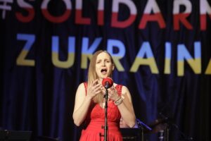 05.03.2022. Opatów. Koncert „Solidarni z Ukrainą”. Na zdjęciu: Sylwia Gorajek / Jarosław Kubalski / Radio Kielce