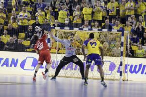 09.03.2022 Kielce. Mecz Ligi Mistrzów: Łomża Vive Kielce - Dynamo Bukareszt. W bramce Andreas Wolff / Jarosław Kubalski / Radio Kielce