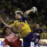 09.03.2022 Kielce. Mecz Ligi Mistrzów: Łomża Vive Kielce - Dynamo Bukareszt. Alex Dujszebajew / Jarosław Kubalski / Radio Kielce