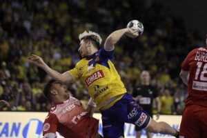 09.03.2022 Kielce. Mecz Ligi Mistrzów: Łomża Vive Kielce - Dynamo Bukareszt. Alex Dujszebajew / Jarosław Kubalski / Radio Kielce