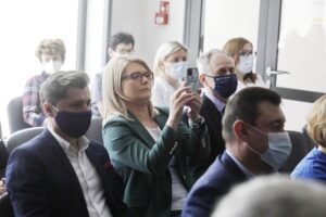 10.03.2022 Czerwona Góra. Wojewódzki Szpital Specjalistyczny. Otwarcie nowego pawilonu / Jarosław Kubalski / Radio Kielce