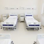 10.03.2022 Czerwona Góra. Wojewódzki Szpital Specjalistyczny. Otwarcie nowego pawilonu / Jarosław Kubalski / Radio Kielce