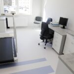 10.03.2022 Czerwona Góra. Wojewódzki Szpital Specjalistyczny. Otwarcie nowego pawilonu / Jarosław Kubalski / Radio Kielce