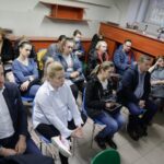 15.03.2022 Kielce. Spotkanie z radnych rodzicami w sprawie połączenia Przedszkola nr 2 ze Szkołą Podstawową nr 5 w Zespół Szkół / Jarosław Kubalski / Radio Kielce