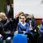 15.03.2022 Kielce. Spotkanie z radnych rodzicami w sprawie połączenia Przedszkola nr 2 ze Szkołą Podstawową nr 5 w Zespół Szkół / Jarosław Kubalski / Radio Kielce