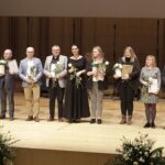 22.03.2022 Kielce. Filharmonia Świętokrzyska. Gala konkursu Lider Ekonomii Społecznej 2021. Nagrody dla dziennikarzy / Jarosław Kubalski / Radio Kielce