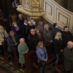 25.03.2022 Kielce. Katedra. Nabożeństwo Drogi Krzyżowej  z aktem poświęcenia Rosji i Ukrainy Matce Bożej / Jarosław Kubalski / Radio Kielce