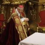 25.03.2022 Kielce. Katedra. Nabożeństwo Drogi Krzyżowej  z aktem poświęcenia Rosji i Ukrainy Matce Bożej / Jarosław Kubalski / Radio Kielce