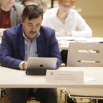 28.03.2022 Kielce. Sesja Sejmiku Województwa Świętokrzyskiego. Radny Waldemar Wrona / Jarosław Kubalski / Radio Kielce