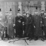 Oddział ochrony sztabu zgrupowania mjr. Józefa Kurasia „Ognia”, Gorce, lato 1946 r. / IPN