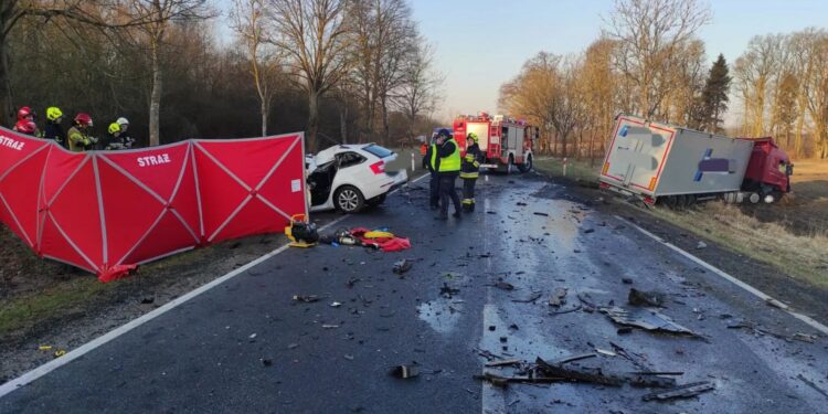 23.03.2022. Tragiczny wypadek w okolicy miejscowości Winniki / Nowy Tygodnik Łobeski