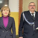 12.03.2022 Miłoszewice. Jednostka OSP. Na zdjęciu (od lewej): Anna Krupka - wiceminister sportu, Mieczysław Błąd - prezes OSP Miłoszowice / Emilia Sitarska / Radio Kielce