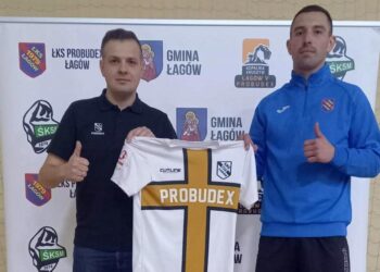 Na zdjęciu (od lewej): Wojciech Śmiech-  dyrektor sportowy ŁKS Probudex Łagów i Sergiy Meliniszyn / ŁKS Probudex Łagów
