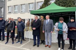 06.03.2022. Dobromierz w gminie Kluczewsko. Bieg Tropem Wilczym / Dionizy Krawczyński / Radio Kielce