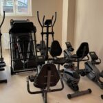 25.03.2022. Opatów. Środowiskowy Dom Samopomocy po budynku dawnej pralni / Starostwo Powiatowe w Opatowie