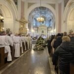 31.03.2022. Ostrowiec Świętokrzyski. Msza pogrzebowa ks. prałata Tadeusza Lutkowskiego / Emilia Sitarska / Radio Kielce