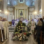 31.03.2022. Ostrowiec Świętokrzyski. Msza pogrzebowa ks. prałata Tadeusza Lutkowskiego / Emilia Sitarska / Radio Kielce