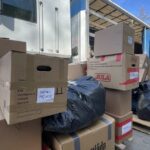 12.03.2022. Ostrowiec Św. Powiatowy Punkt Pomocy Humanitarnej - dary od szwedzkiej Polonii oraz mieszkańców miasta Helsingborg / Emilia Sitarska / Radio Kielce