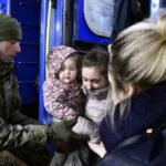 05.03.2022. Sędziszów. Żołnierze z 10. Świętokrzyskiej Brygady Obrony Terytorialnej pomagają uchodźcom z Ukrainy / ppor. Daniel Woś / 10. Świętokrzyska Brygada Obrony Terytorialnej