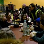 05.03.2022. Sędziszów. Żołnierze z 10. Świętokrzyskiej Brygady Obrony Terytorialnej pomagają uchodźcom z Ukrainy / ppor. Daniel Woś / 10. Świętokrzyska Brygada Obrony Terytorialnej