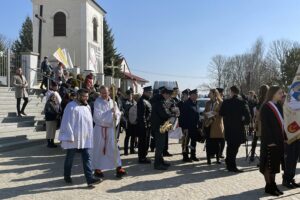 13.03.2022. Bieliny. Uroczystości upamiętniające ofiary mordu dokonanego przez hitlerowców w 1944 roku / Paulina Michta / Radio Kielce