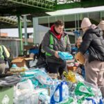 02.03.2022. Medyka. Harcerze udzielający pomocy na przejściu granicznym / Dariusz Kanclerz/Harcerskie Kroniki Filmowe