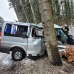 2.04.2022. Muszynka. Wypadek busa / KM PSP w Nowym Sączu