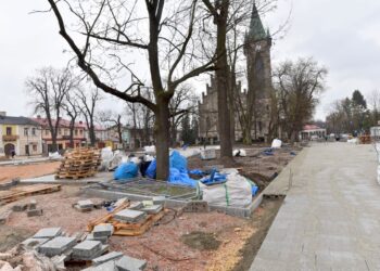 28.04.2022. Końskie. Remont ulicy księdza Granata / Magdalena Galas-Klusek / Radio Kielce