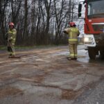 05.04.2022. Kielce. Usuwanie skutków wypadku na ulicy Łódzkiej / Sebastian Kalwat / Radio Kielce