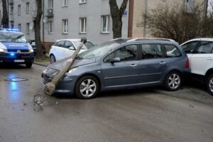 11.04.2022. Kielce. Kolizja na ul. Wiśniowej / Piotr Kwaśniewski / Radio Kielce