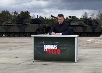 Abrams / MON/Twitter