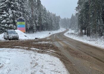 01.04.2022. Miejsce budowy ronda przy zjeździe do ośrodka Polanika w Zagnańsku / Wiktor Taszłow / Radio Kielce