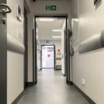 08.04.2022. Szydłów. Otwarcie posterunku policji / Michał Kita / Radio Kielce