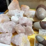 09.04.2022. Kielce. Giełdy Minerałów, Skamieniałości i Wyrobów Jubilerskich / Michał Kita / Radio Kielce